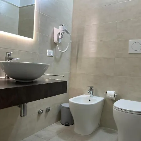 Perla D'oriente - Gasthuis 3*