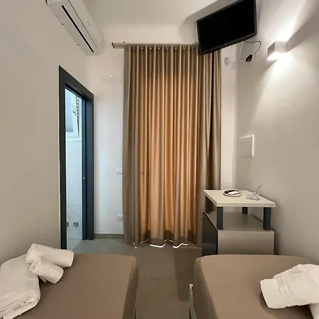Pensionat Perla D'oriente - 3*