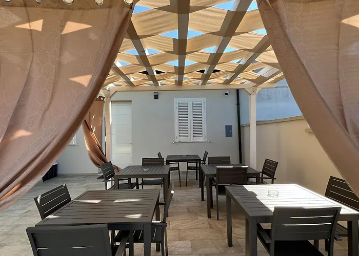 Perla D'oriente - Gæstehus Otranto